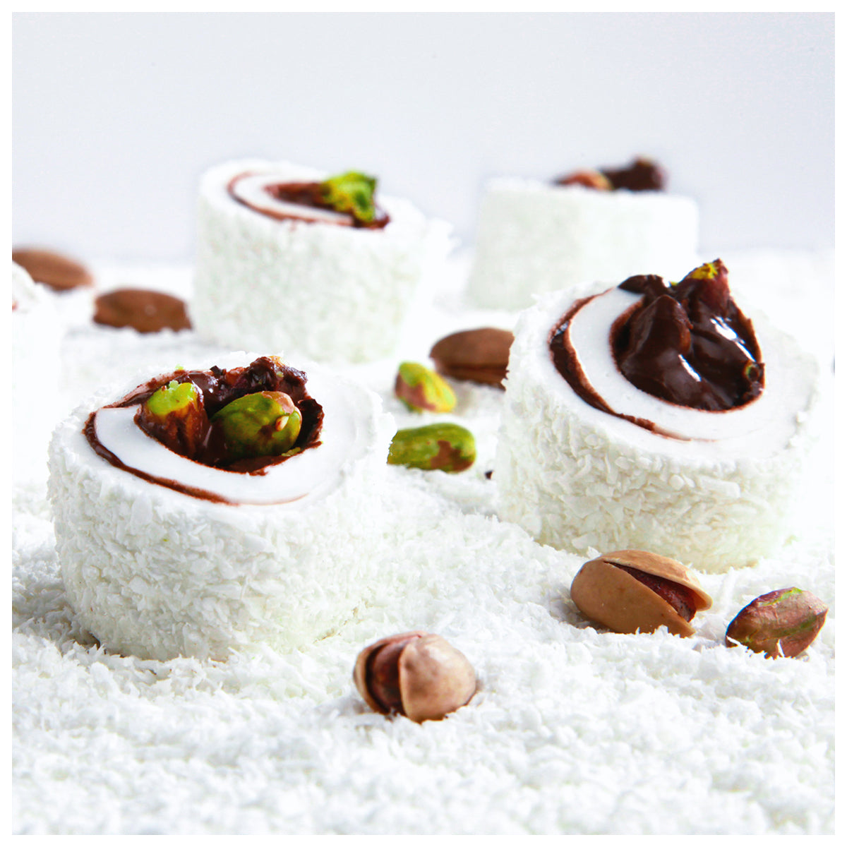 Sultan Chocolate Pistachio Roll Delight (Çikolatalı Antep Fıstıklı Sarma Lokum) Kg