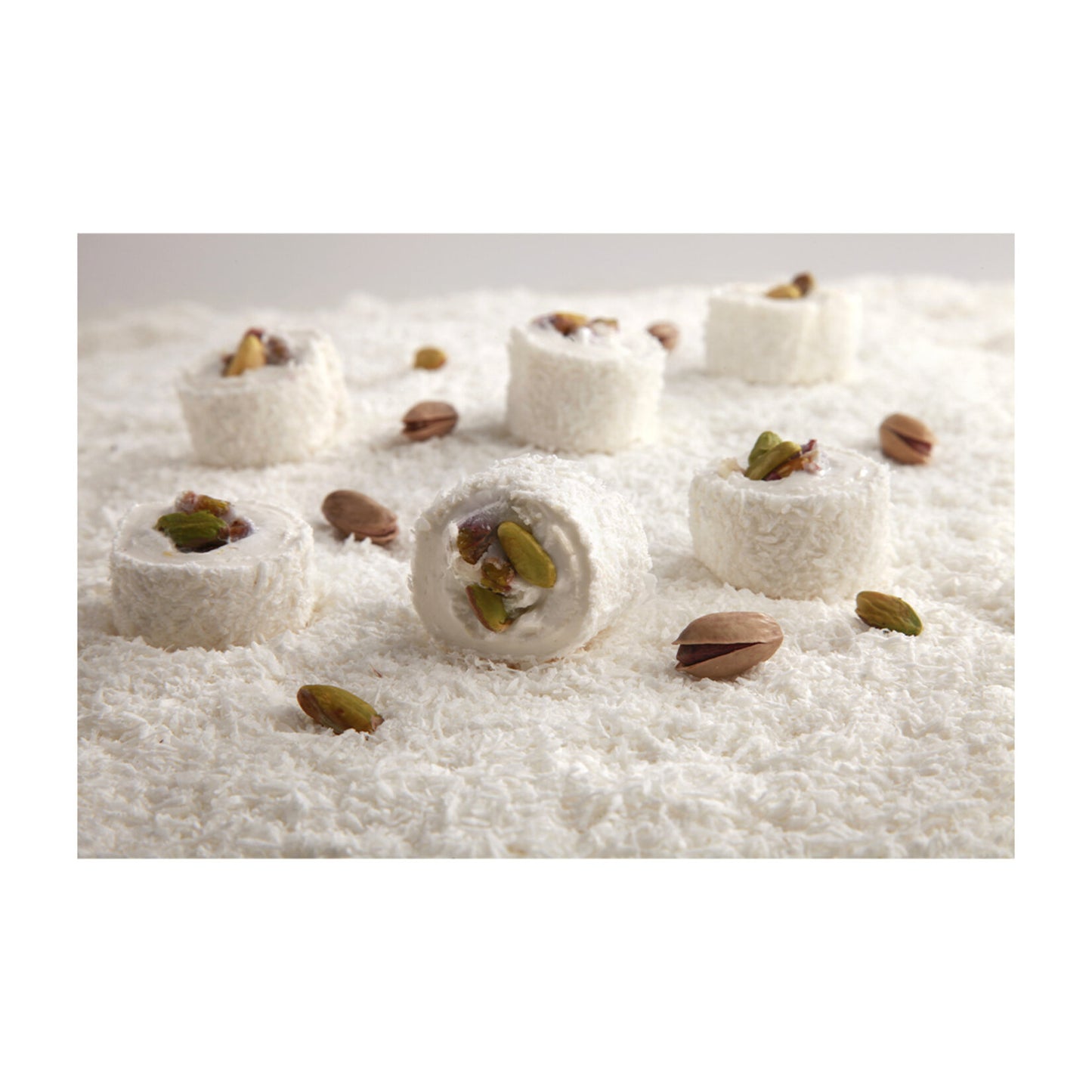 Sultan Manda Clotted Cream (Kaymak) with Pistachio (Antep Fıstıklı) Roll Delight (Sarma Lokum) Kg