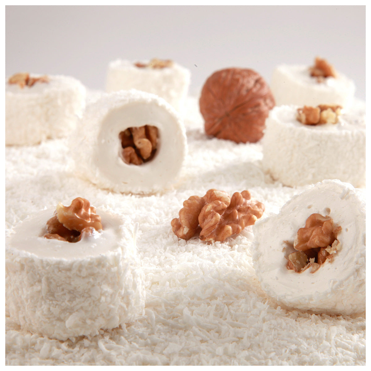 Sultan Walnut Wrapped Delight (cevizli sarma lokum) Kg